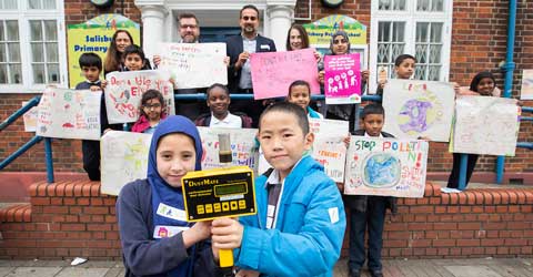 The pupils and staff at Salisbury Primary school in Manor Park have been marking Clean Air Day with a campaigning march and demonstration to urge parents and other residents to ditch the car and switch to sustainable transport like walking, scooting and c