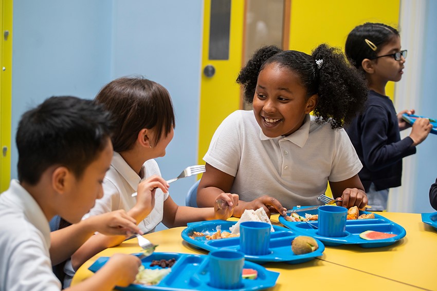 children, eating, school meals