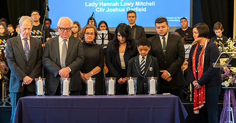 Holocaust survivor John Hajdu MBE joined Mayor of Newham Rokhsana Fiaz today (27 January) in a moving ceremony to remember the victims of Nazi persecution and subsequent genocides across the world.