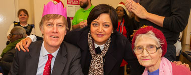 Mayor Rokhsana Fiaz at the Green Street lunch alongside East Ham MP Stephen Timms and an elderly resident